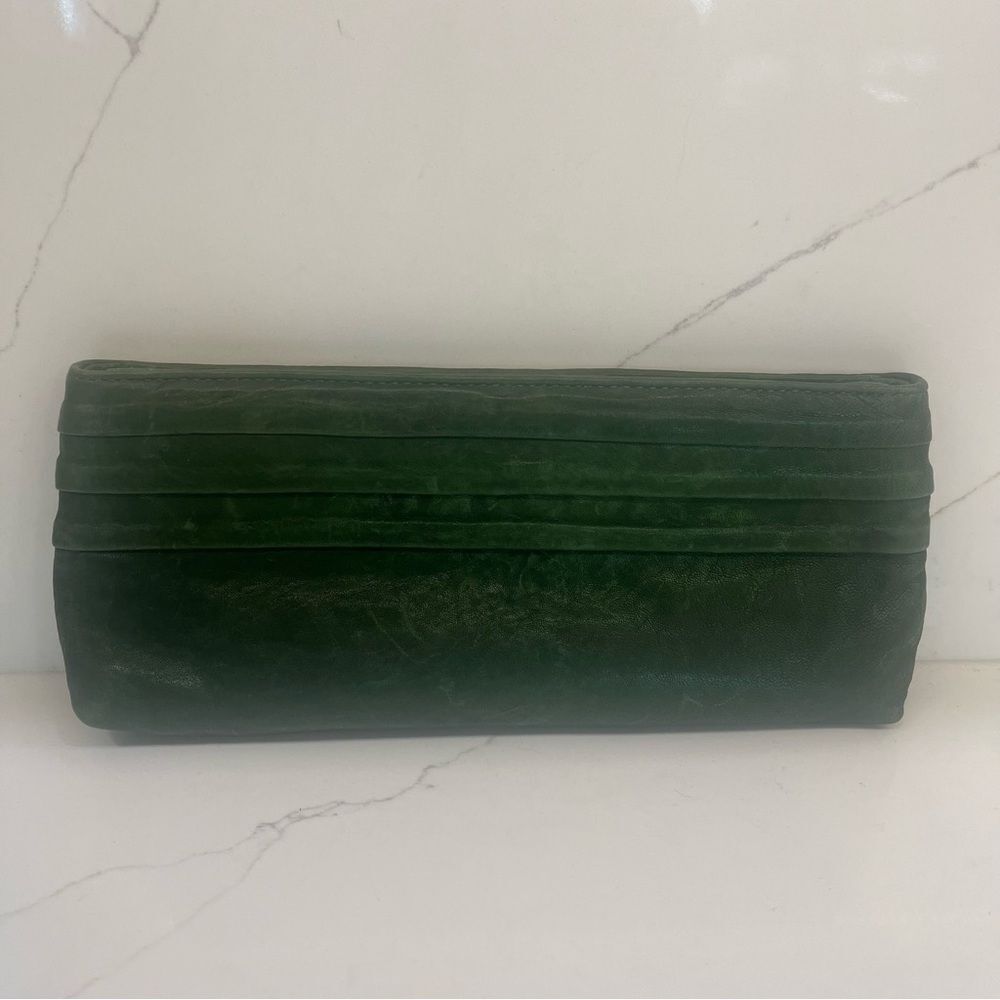Lauren Merkin Vintage Leather Green Clutch - Picture 3 of 6